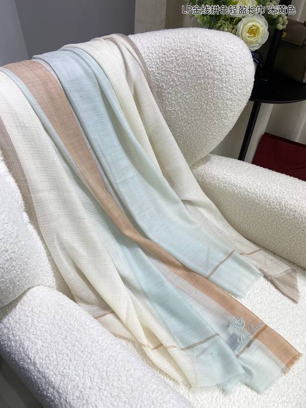 Loro Piana Scarf LPC00046 Loro Piana Scarf LPC00046
